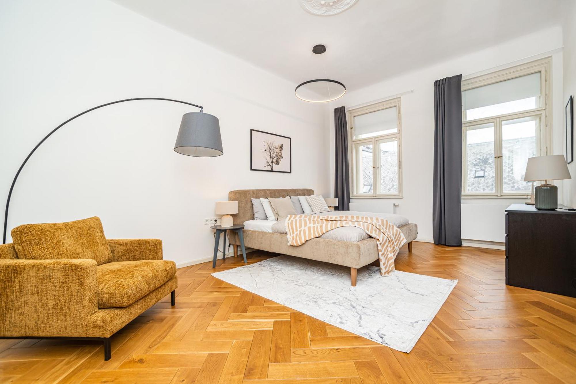 Luxurious 3bed Very Spacious In The Area Apartment *