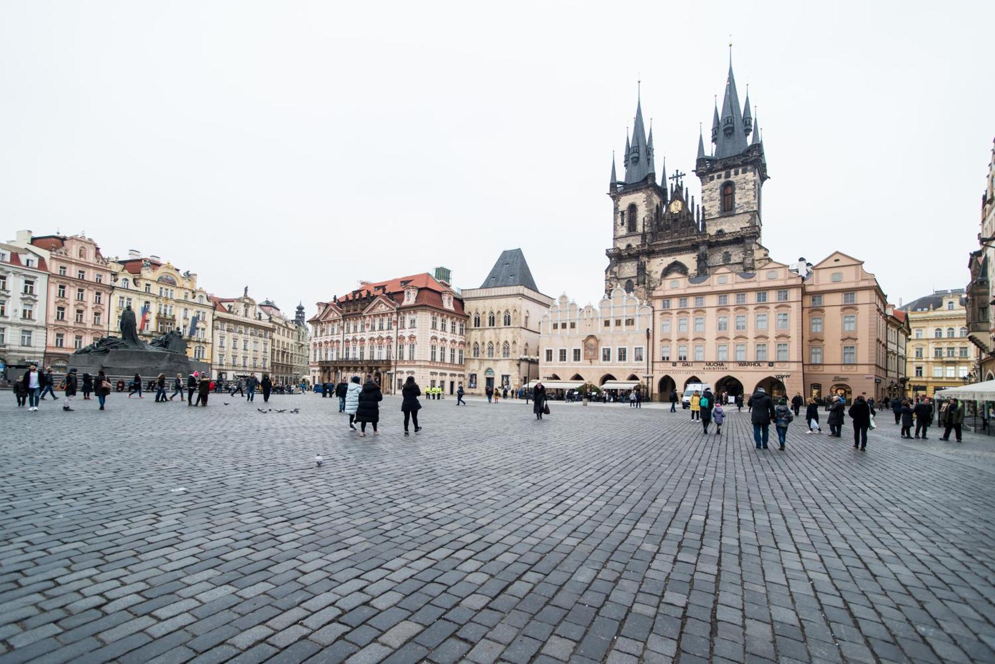 Luxurious 3bed Very Spacious In The Area Apartment Prague