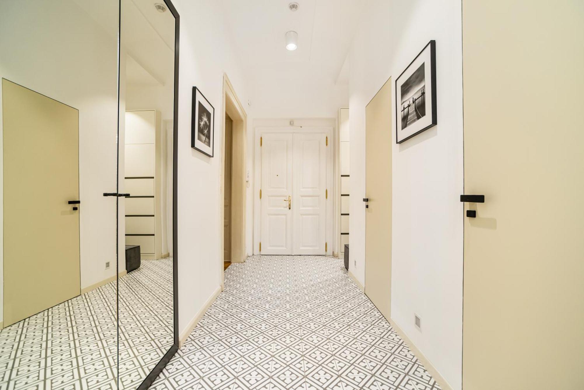 Luxurious 3bed Very Spacious In The Area * Prague
