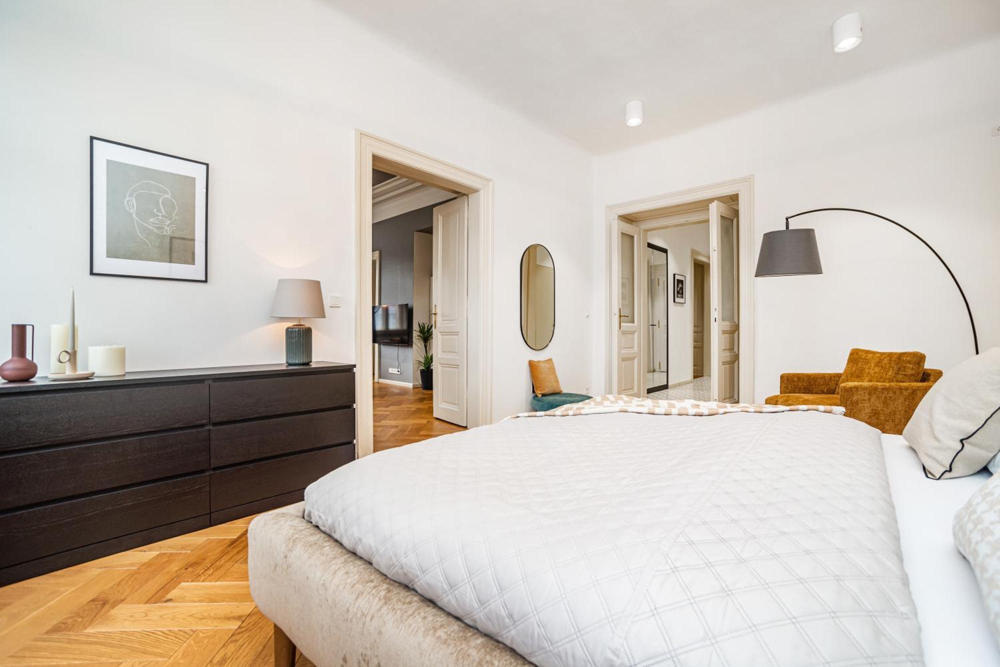 Luxurious 3bed Very Spacious In The Area * Prague