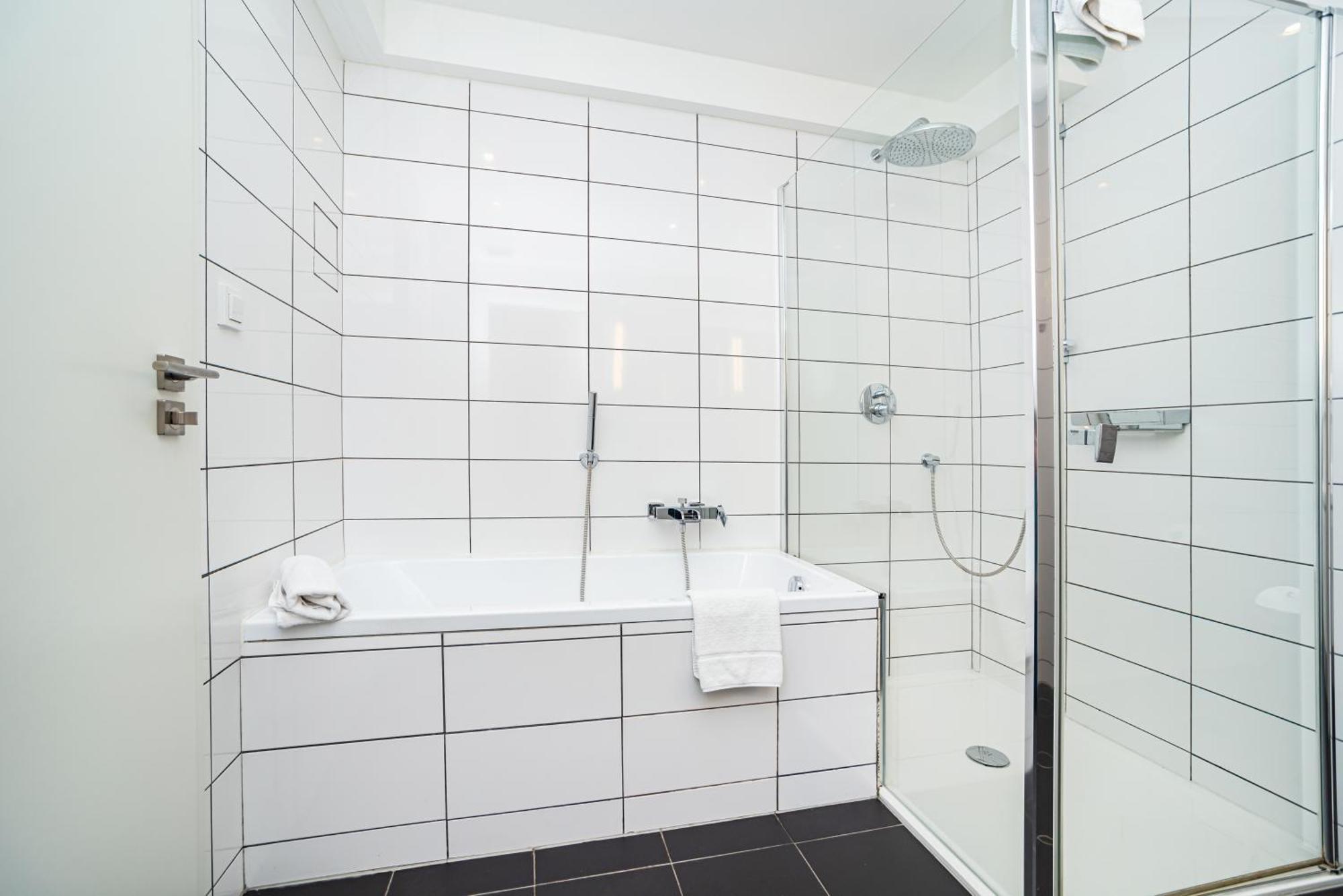 Luxurious 3bed Very Spacious In The Area Prague