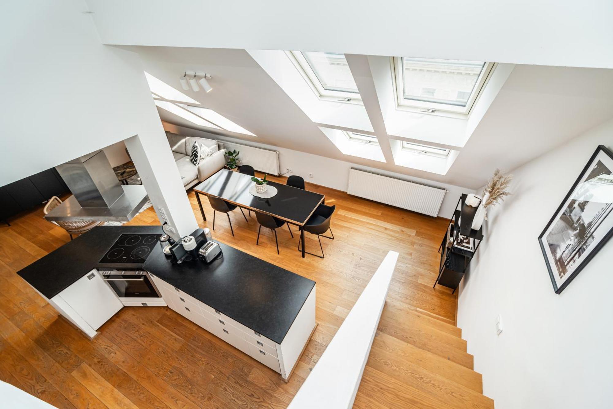 Apartment Luxurious 3bed Very Spacious In The Area Prague